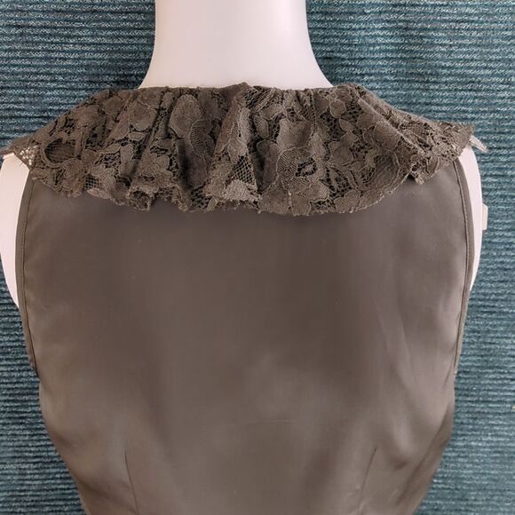 Banana Republic Lace Vest-Top Olive Green - Picture 6 of 11
